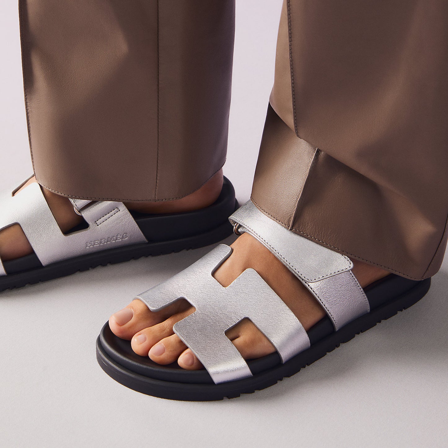 Hermès Chypre Sandals 'Gris Argenté'