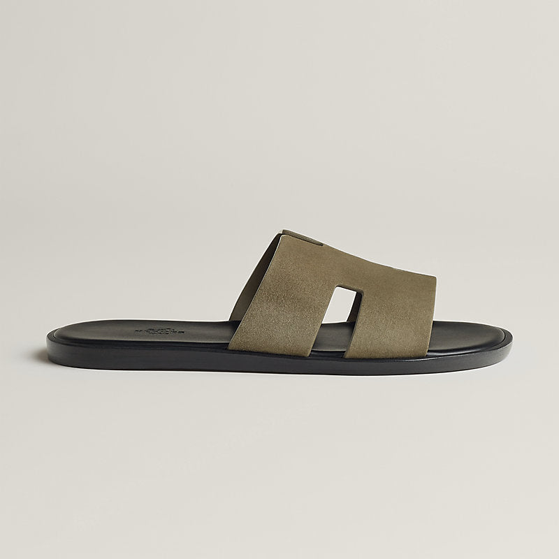 Hermès Izmir sandal 'Vert Toundra'