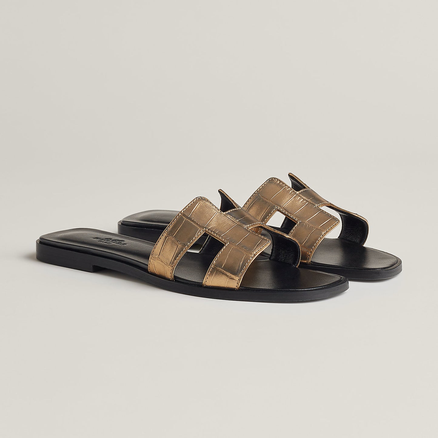 Hermès Oran sandal 'Doré Foncé'