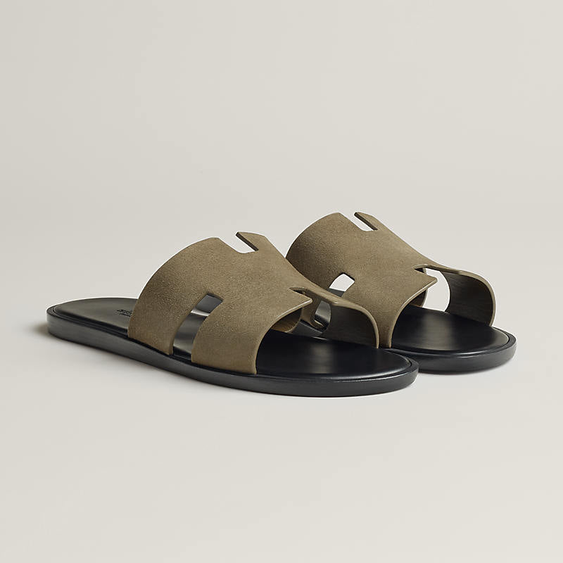 Hermès Izmir sandal 'Vert Toundra'