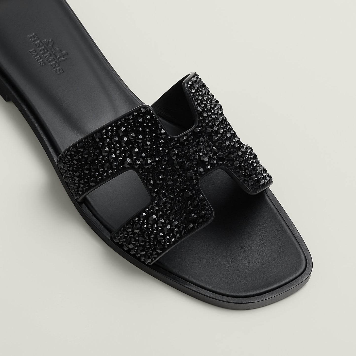 Hermès Oran sandal 'Noir'