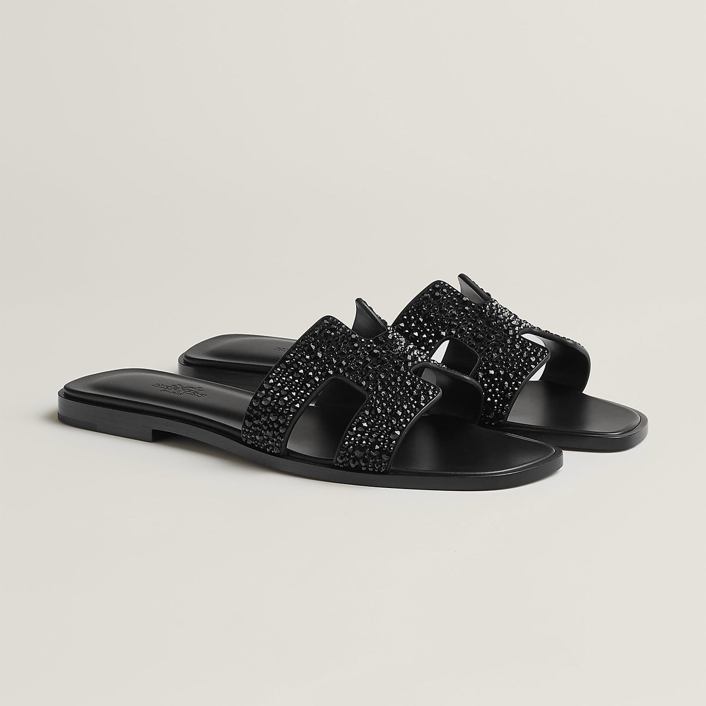 Hermès Oran sandal 'Noir'