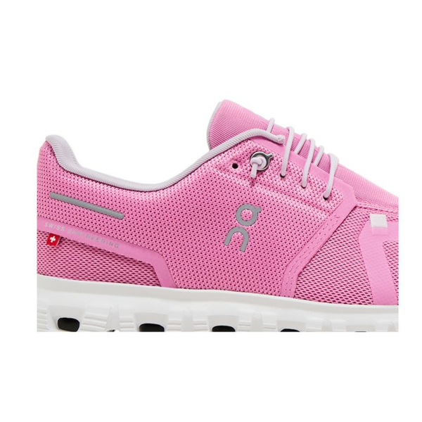 On Running Cloud 6 'Raspberry
White'