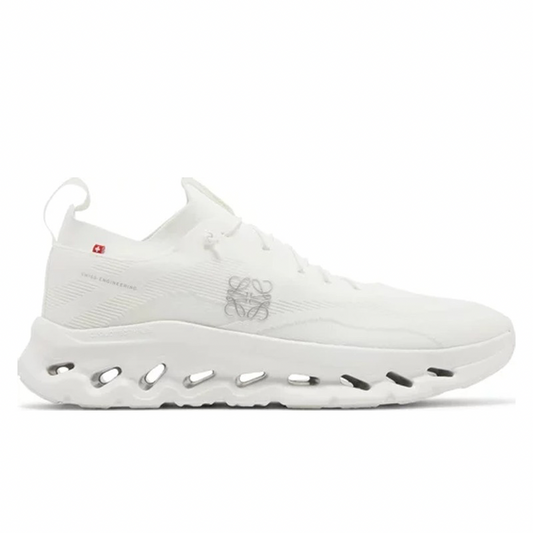 LOEWE x On Cloudtilt All White